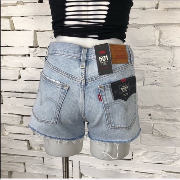 Levi’s 501’s Jean Shorts Denim Cut Offs NWT - Picture 2 of 8